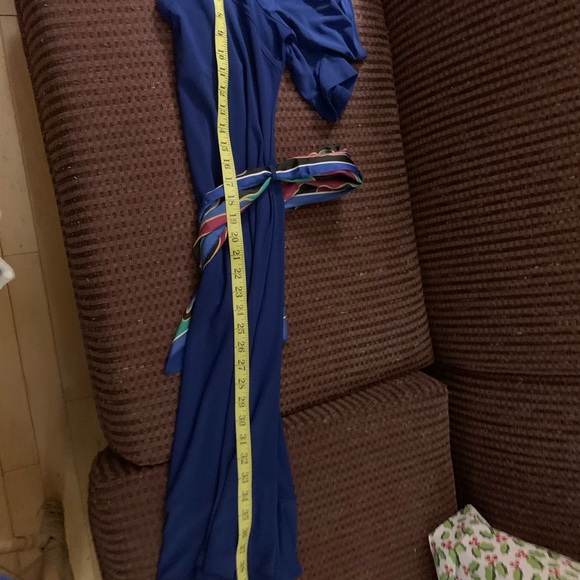 COPY - Nina Leonard with colorful scarf L - Picture 11 of 15